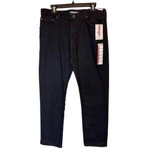 NWT Wrangler Mens 38X32 Black Regular Fit Jeans Cotton Denim